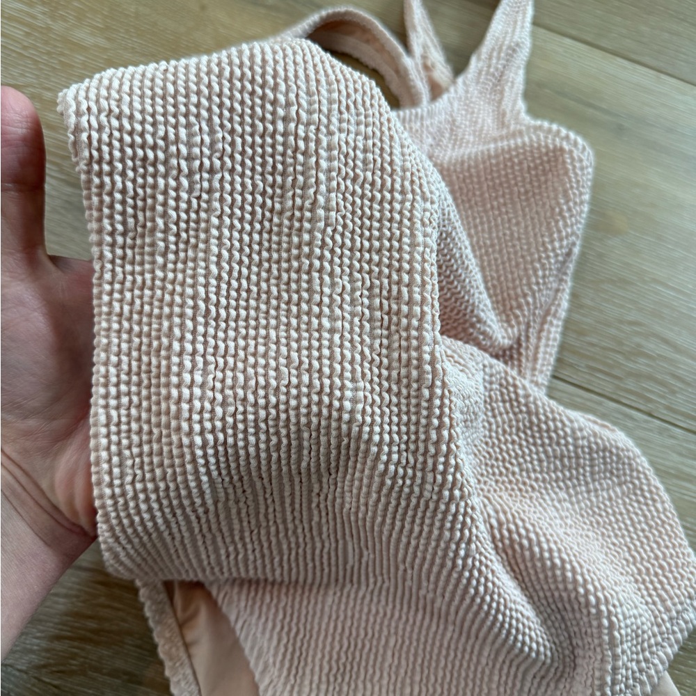Women’s Madewell one piece swimsuit - Picture 2 of 5